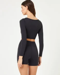 Outlet En Pointe Short - Black Bottoms