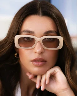 Discount Freyrs Noa Sunglasses - Tan Sunglasses