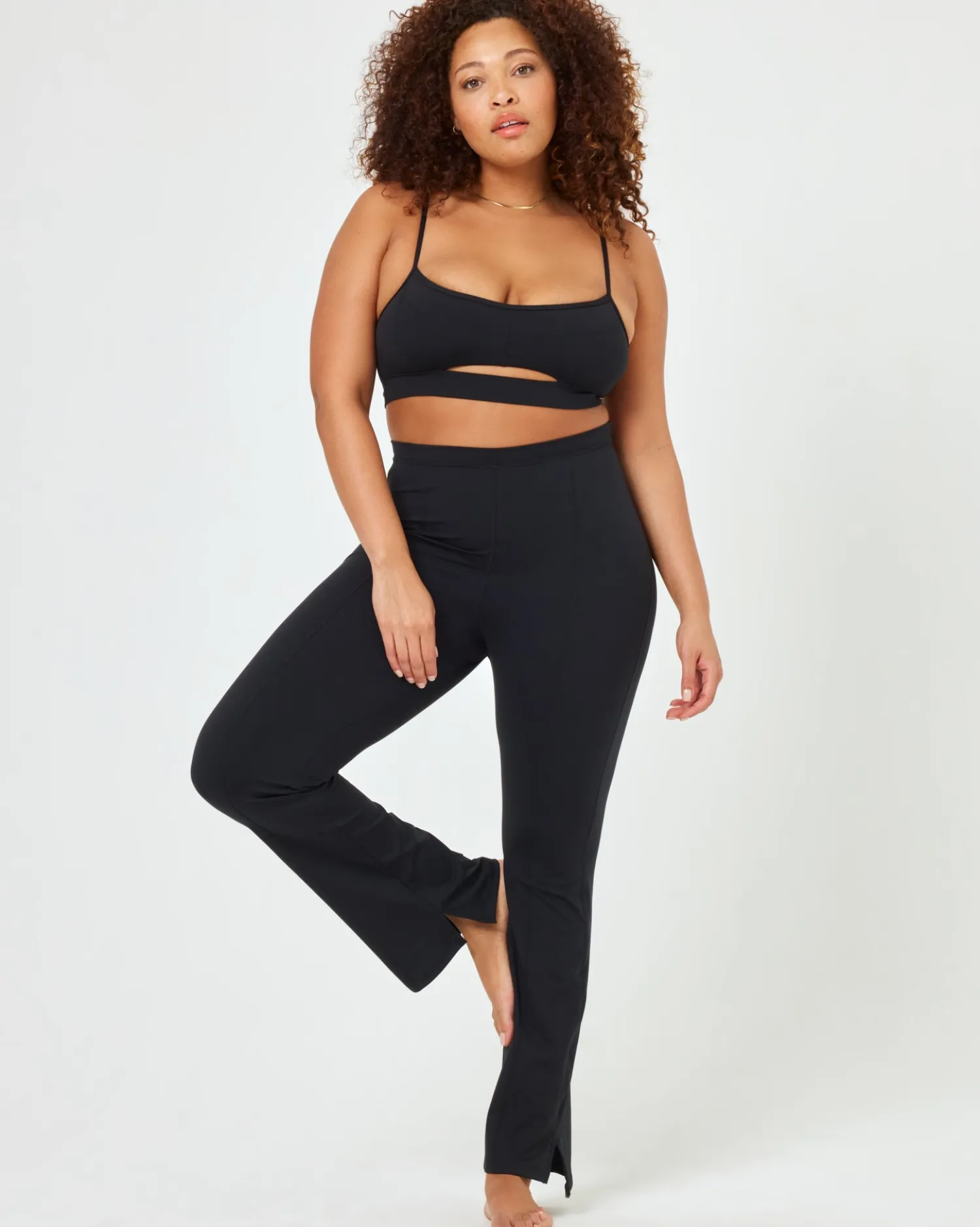 New In Play Legging - Black Bottoms